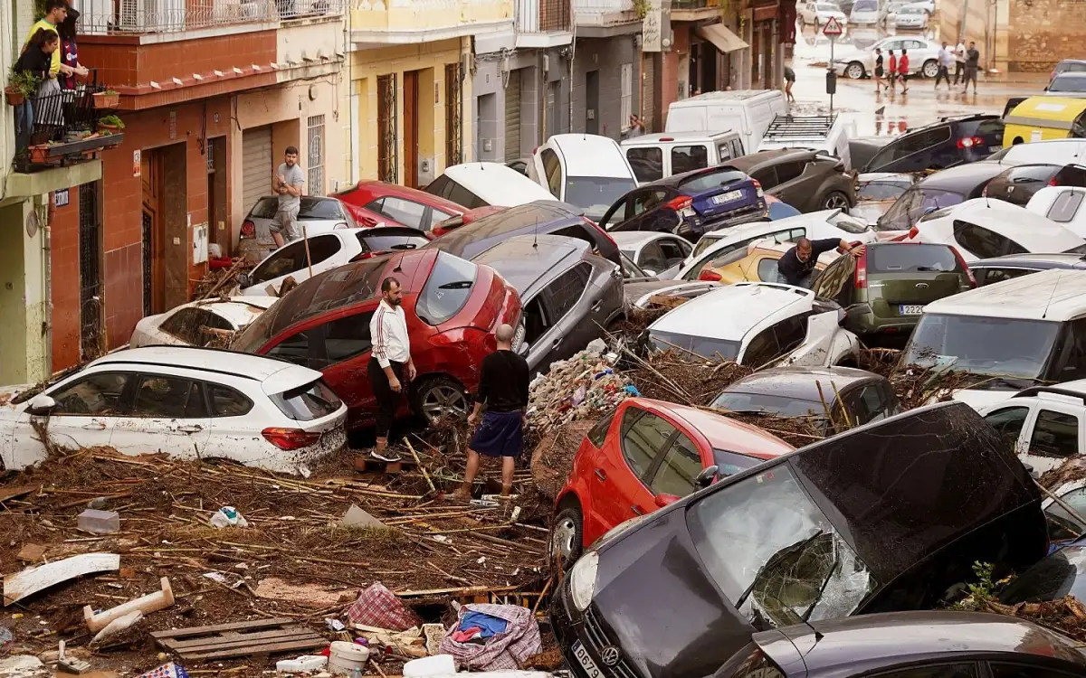 Caos en España: Las inundaciones dejan al menos 95 muertos y devastación en varias provincias