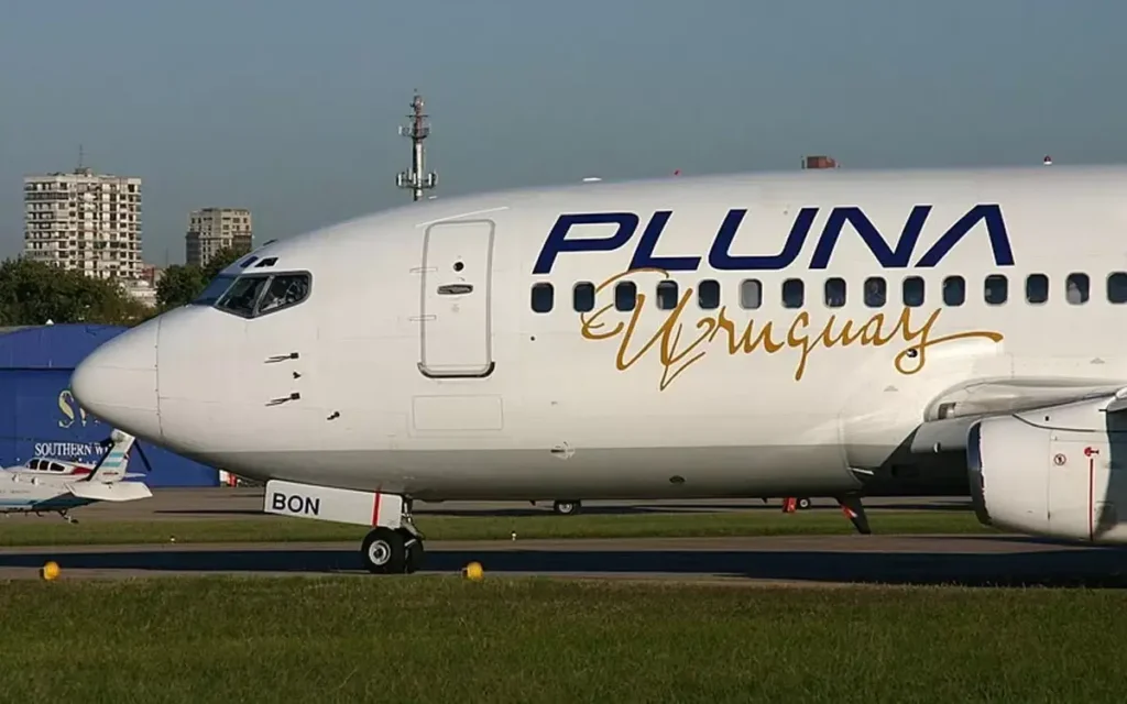 Avión de Pluna